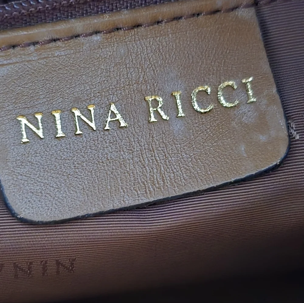 Classic Nina Ricci Tan and Brown Women's Bag - Picture 7 of 7
